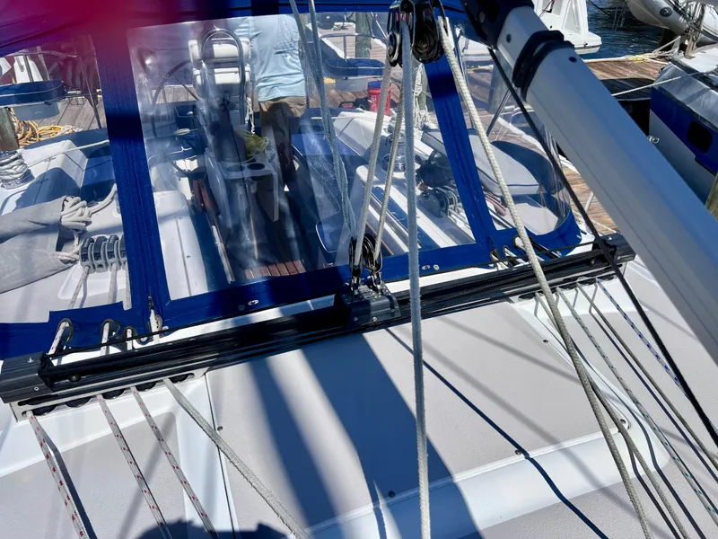 Slide: The Image of Catalina 375 2012 - 18