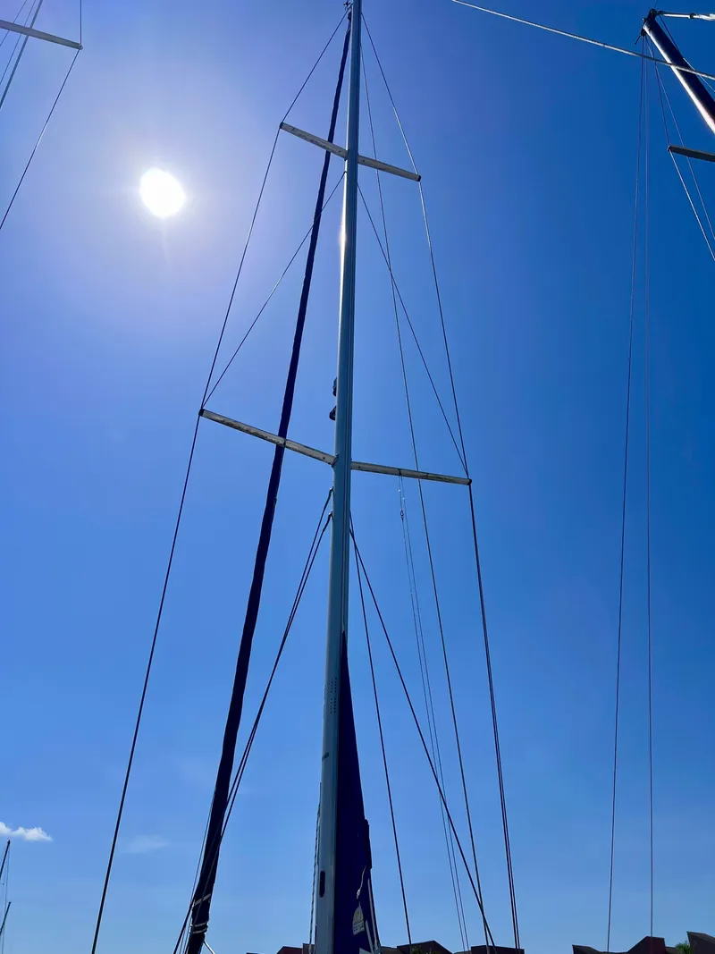 Slide: The Image of Catalina 375 2012 - 19