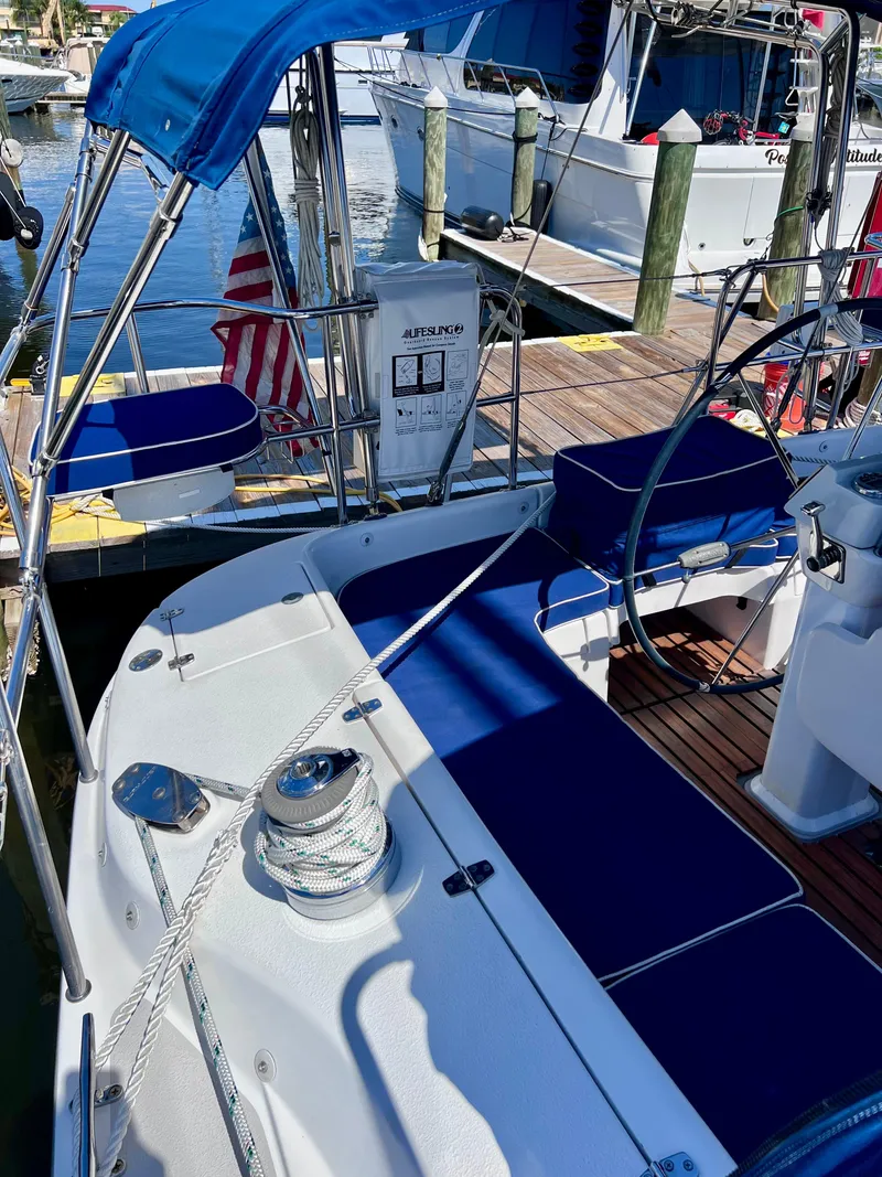 Slide: The Image of Catalina 375 2012 - 26