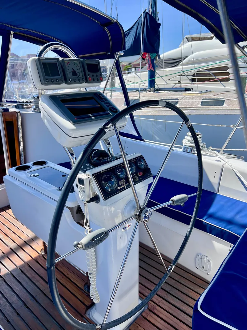 Slide: The Image of Catalina 375 2012 - 33