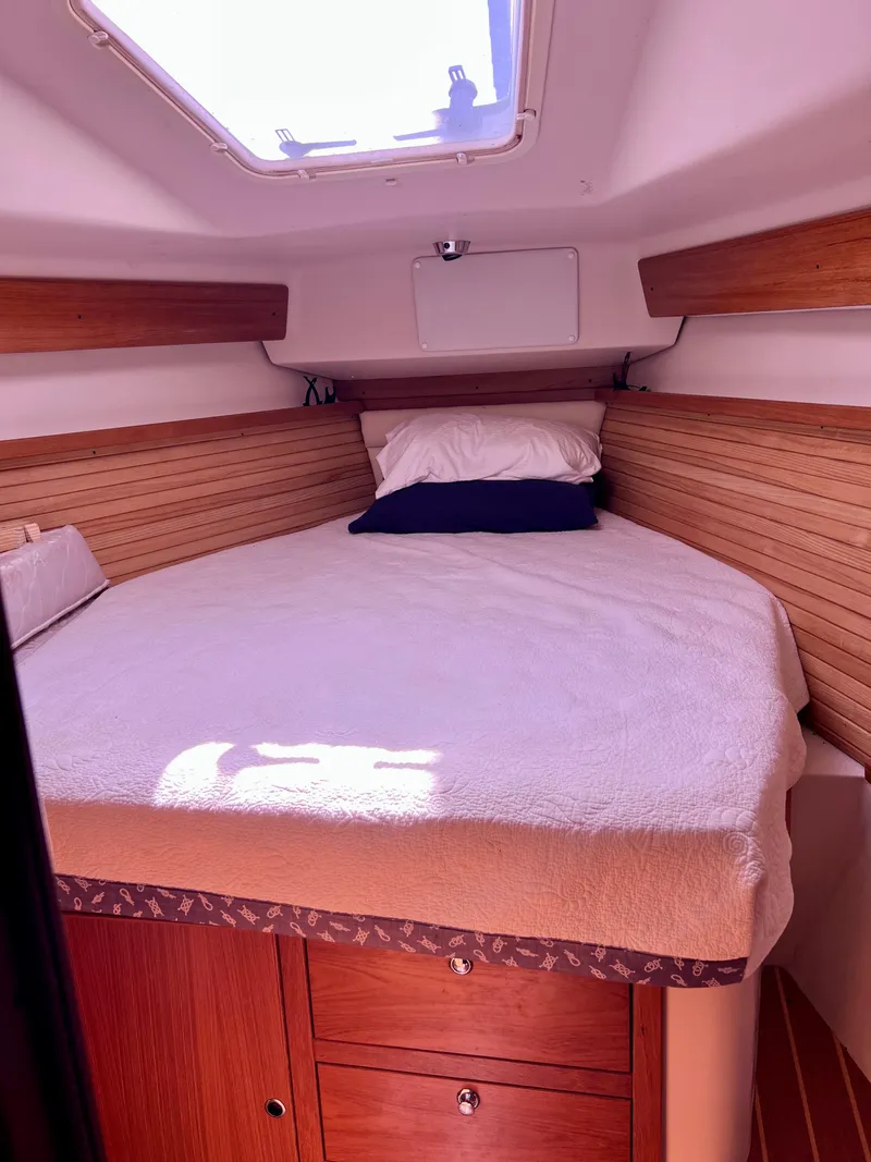 Slide: The Image of Catalina 375 2012 - 59