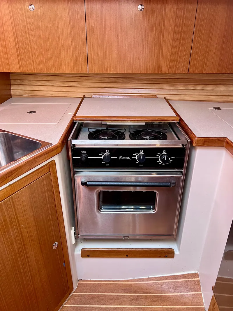 Slide: The Image of Catalina 375 2012 - 68