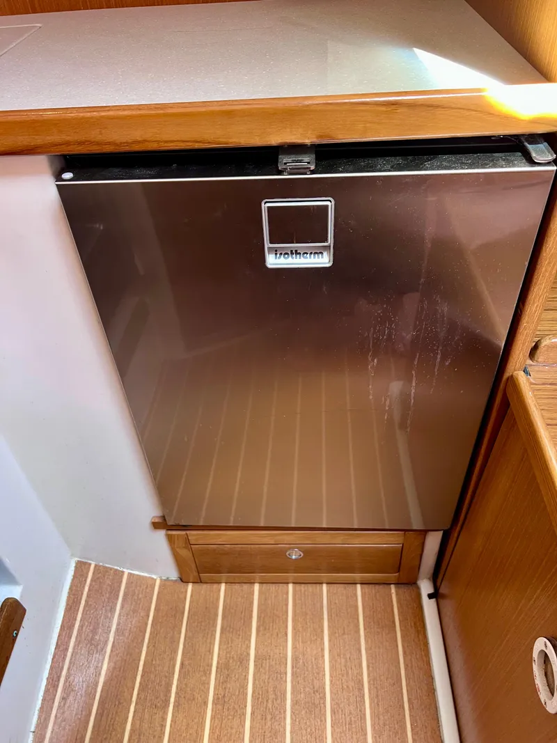 Slide: The Image of Catalina 375 2012 - 71