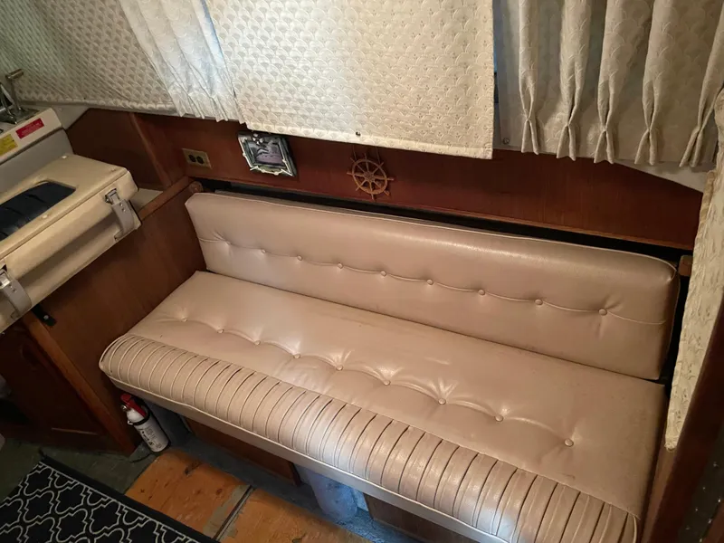 Slide: The Image of Sea Ray 300 SD 1986 - 20