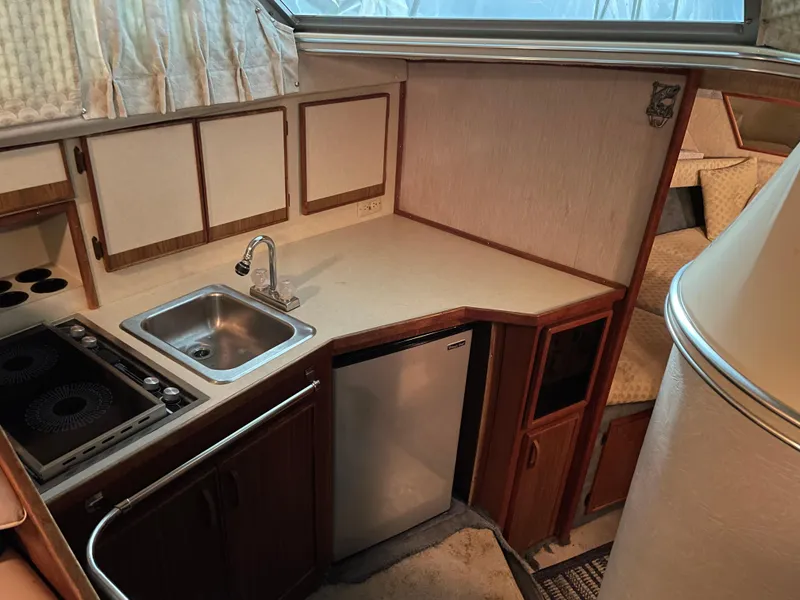 Slide: The Image of Sea Ray 300 SD 1986 - 21