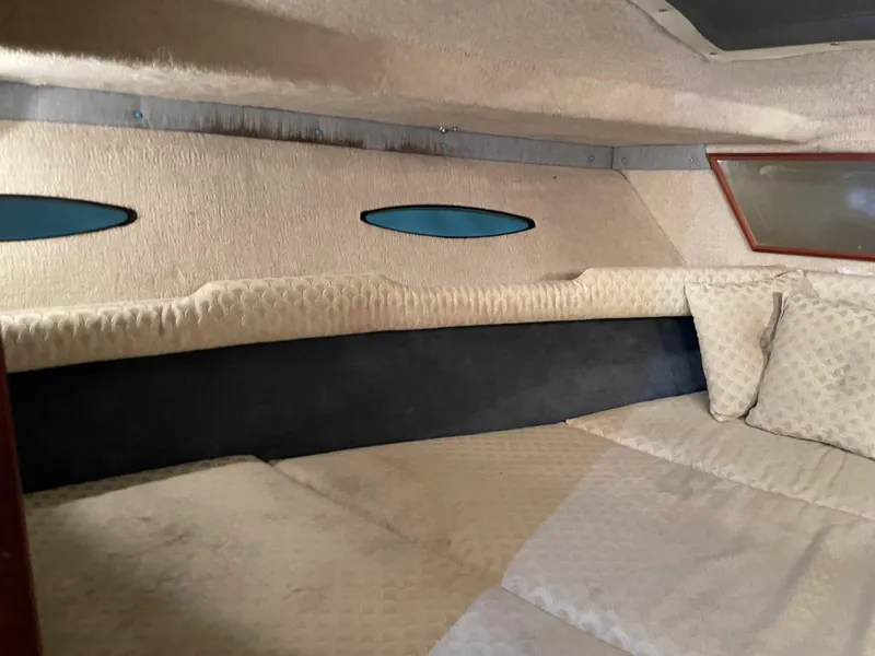 Slide: The Image of Sea Ray 300 SD 1986 - 29