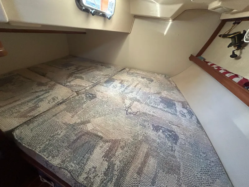 Slide: The Image of Aft Berth - 24