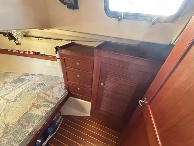 Slide: The Image of Aft Cabin - 25