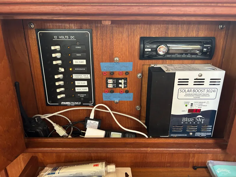 Slide: The Image of Solar Controller and Entertainment Center - 36