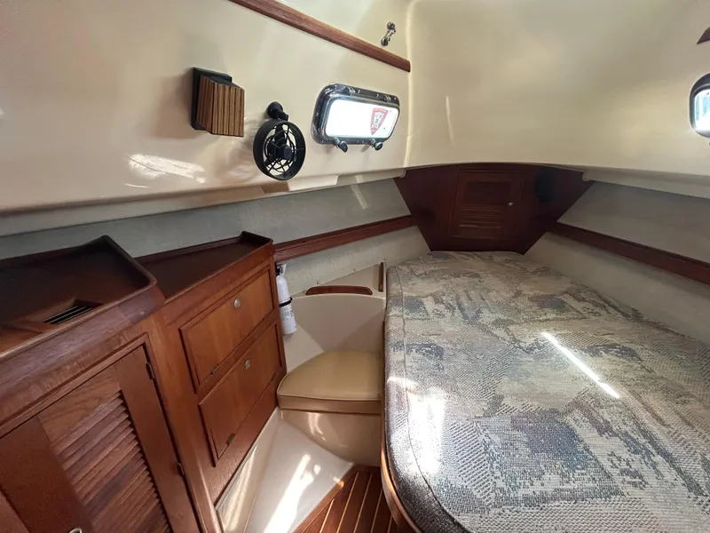 Slide: The Image of FWD Cabin 2 - 38