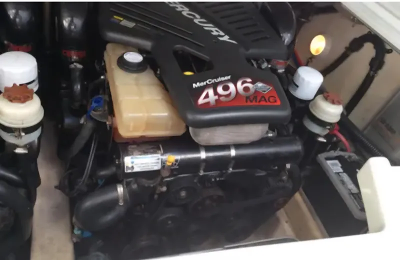 Slide: The Image of Engine compartment of a 2007 Formula 330 Sun Sport with MerCruiser 496 MAG engine. - 38