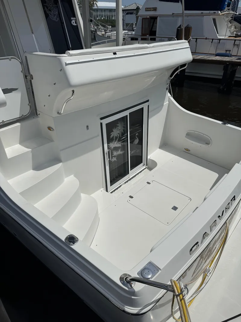 Slide: The Image of Carver Yachts 41 Cockpit Motor Yacht 2005 - 5