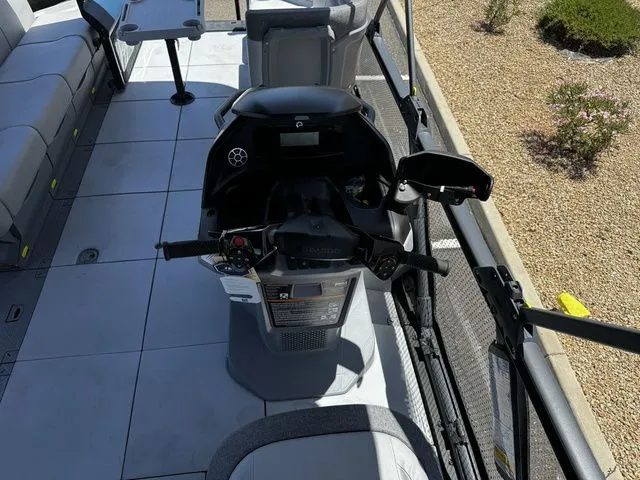 Slide: The Image of Sea-Doo Switch Cruise 21 2024 - 13