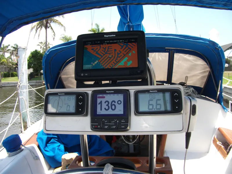 Slide: The Image of Cockpit of 1992 Catalina 30 MkII sailboat with navigation instruments and chartplotter. - 33