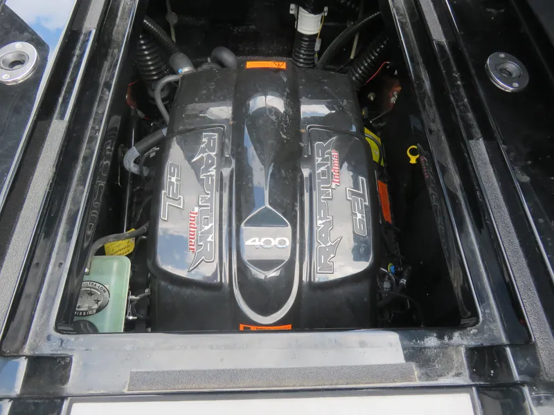 Slide: The Image of 2020 Moomba Makai engine compartment featuring a Raptor 400 6.2L engine. - 8