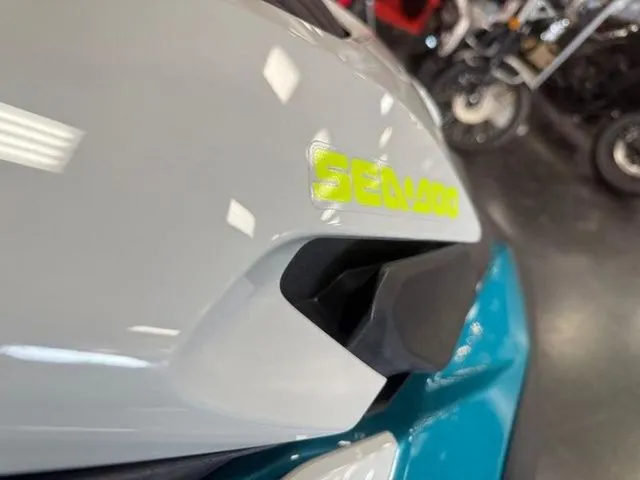 Slide: The Image of Sea-Doo GTI 2025 - 8