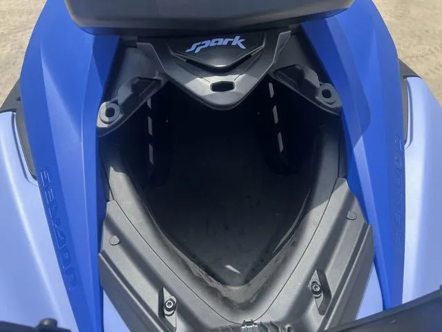 Slide: The Image of Sea-Doo Spark for 3 2025 - 10