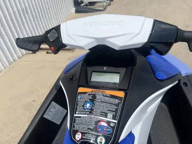 Slide: The Image of Sea-Doo Spark for 3 2025 - 8