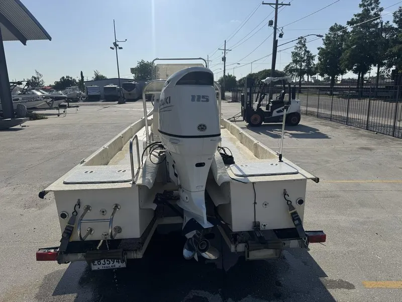 Slide: The Image of Flats Cat 21 2003 - 3