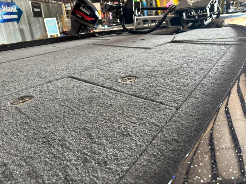 Slide: The Image of Falcon Boats F20 PREDATOR 2025 - 14