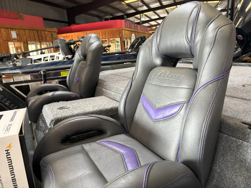 Slide: The Image of Falcon Boats F20 PREDATOR 2025 - 5