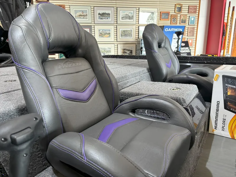 Slide: The Image of Falcon Boats F20 PREDATOR 2025 - 8