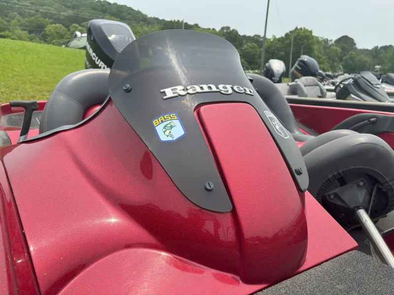 Slide: The Image of Ranger 188 VX 2009 - 10