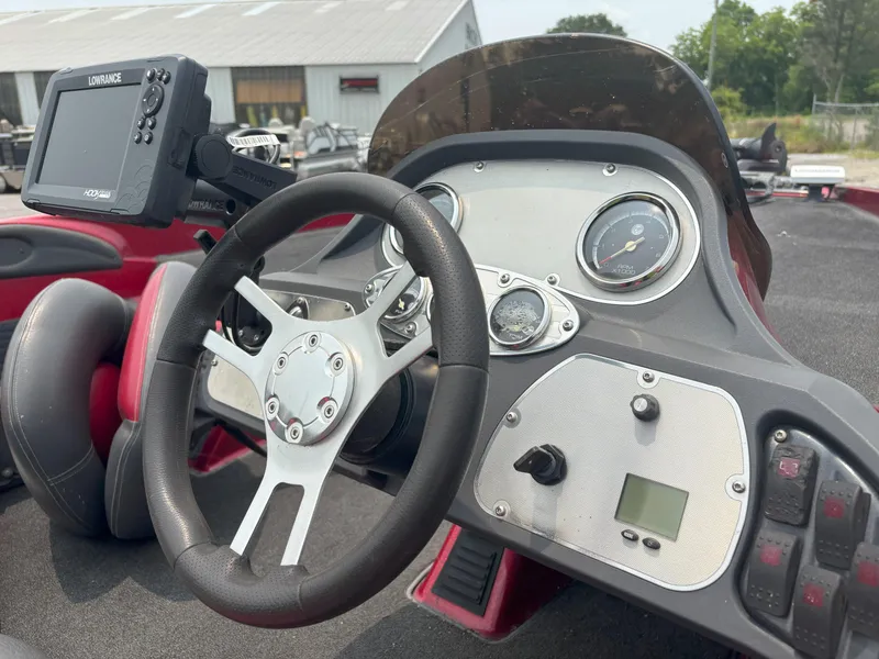 Slide: The Image of Ranger 188 VX 2009 - 15