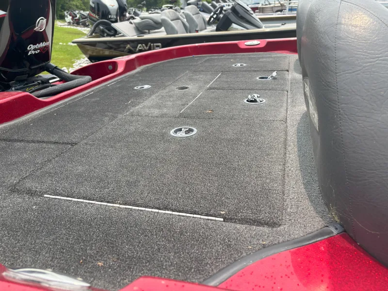 Slide: The Image of Ranger 188 VX 2009 - 16