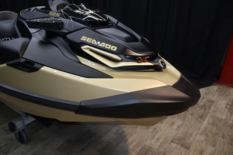 Slide: The Image of Sea-Doo RXT-X 325 2025 - 9