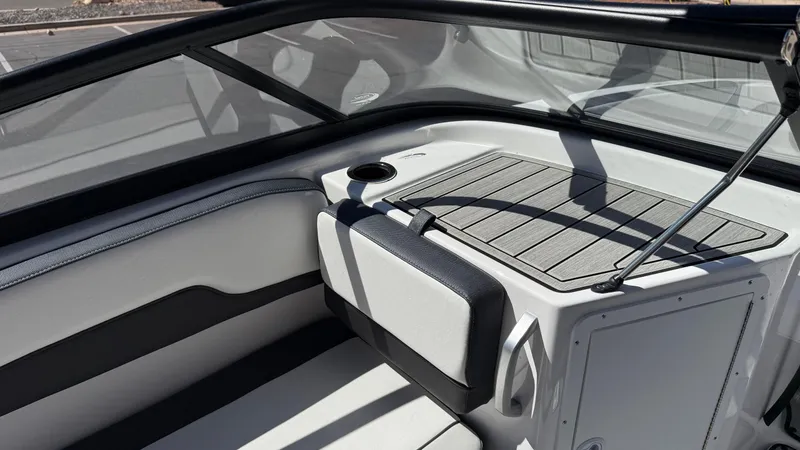 Slide: The Image of Yamaha AR195 2025 - 62