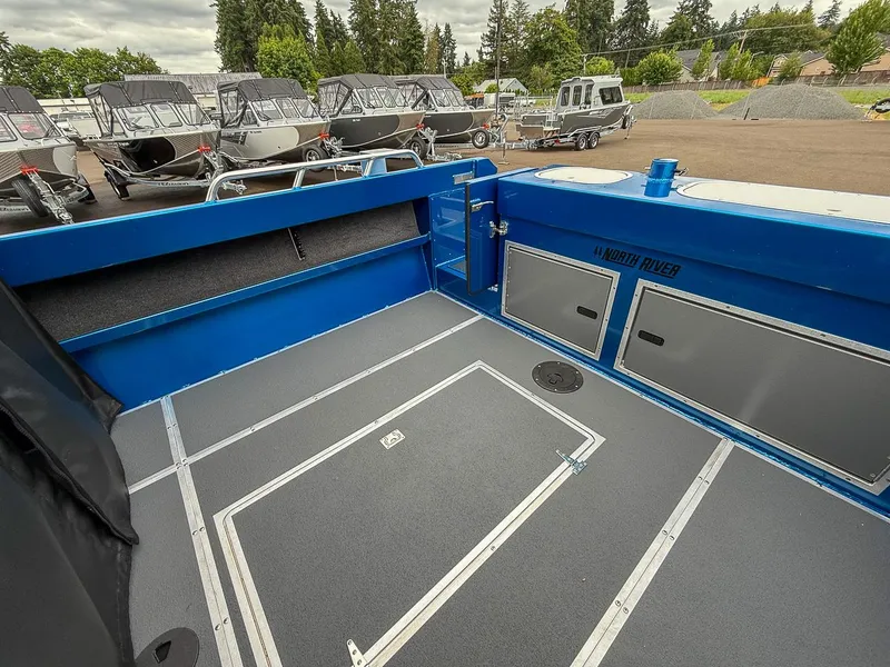 Slide: The Image of North River 22' Seahawk 2025 - 18