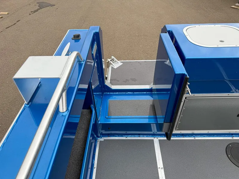 Slide: The Image of North River 22' Seahawk 2025 - 21