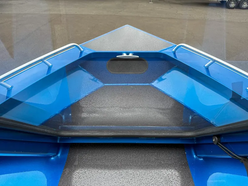 Slide: The Image of North River 22' Seahawk 2025 - 9