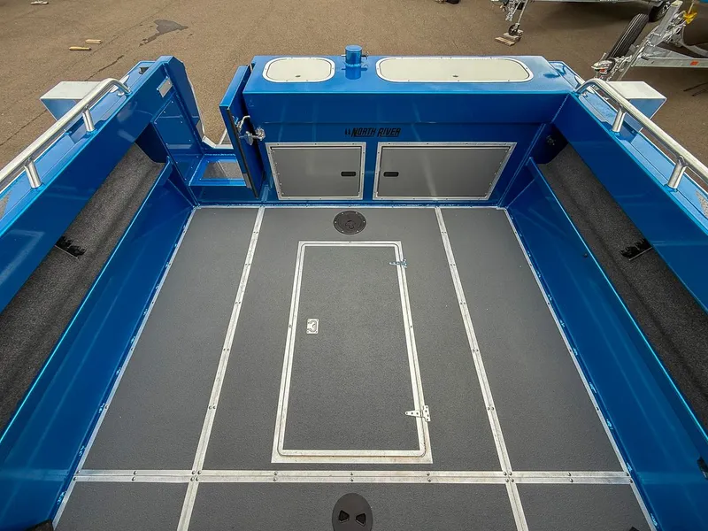 Slide: The Image of North River 22' Seahawk 2026 - 16