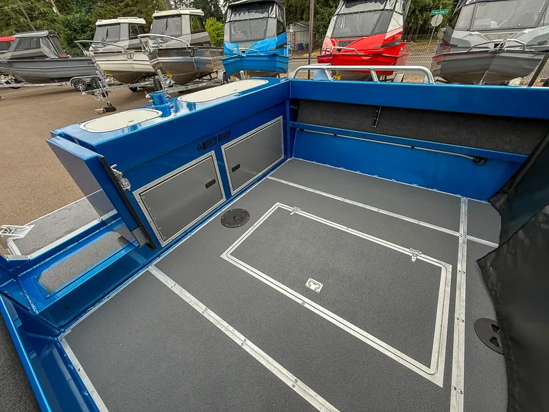 Slide: The Image of North River 22' Seahawk 2026 - 17