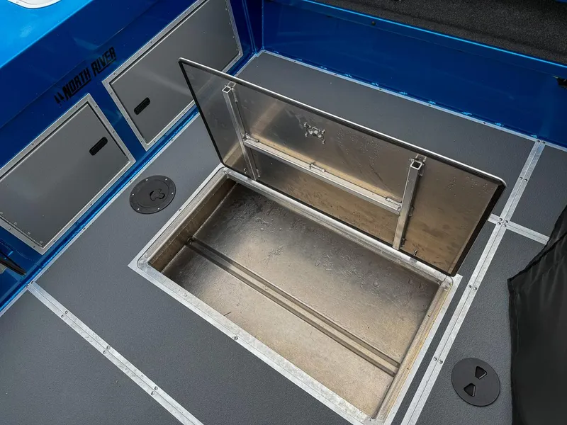 Slide: The Image of North River 22' Seahawk 2026 - 19