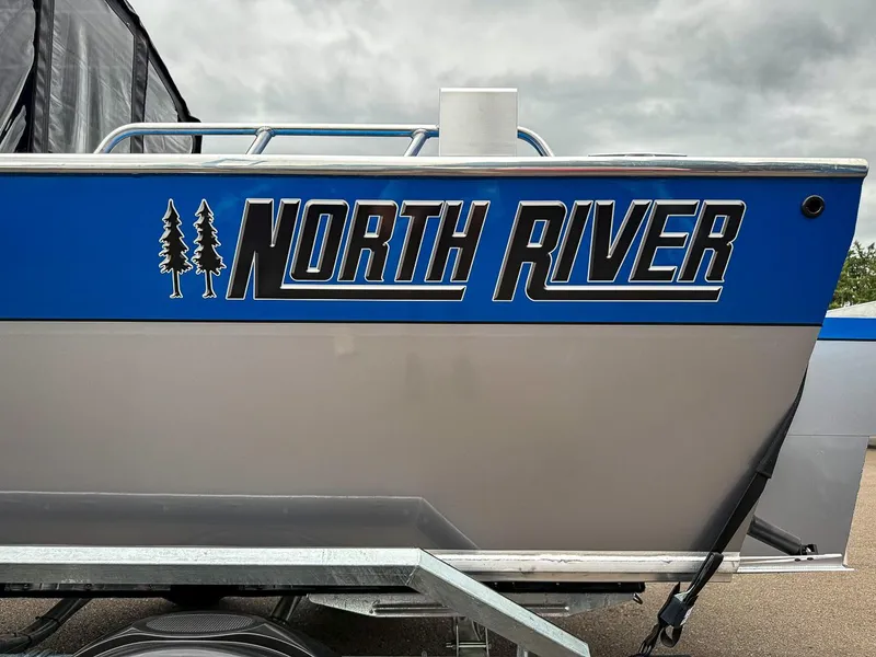 Slide: The Image of North River 22' Seahawk 2026 - 27