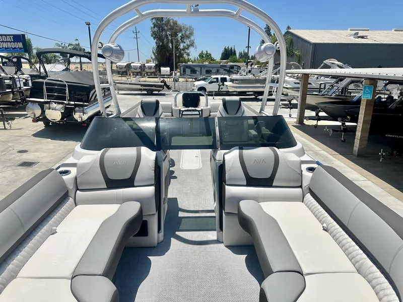 Slide: The Image of Avalon Catalina - 25 FT Quad Lounger Windshield w/ 300HP Mercury Verado! 2025 - 17