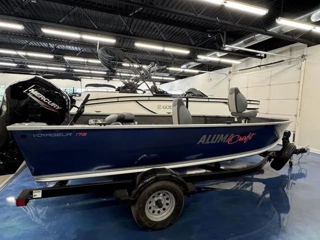 The Image of Alumacraft Voyageur 175 Tiller 2024 - 1