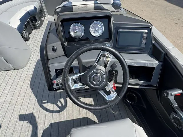 Slide: The Image of Tahoe Cascade 2385 VRL 2025 - 12