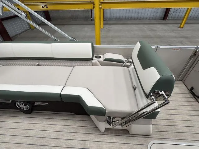 Slide: The Image of Tahoe Cascade 2585 QLS 2025 - 11