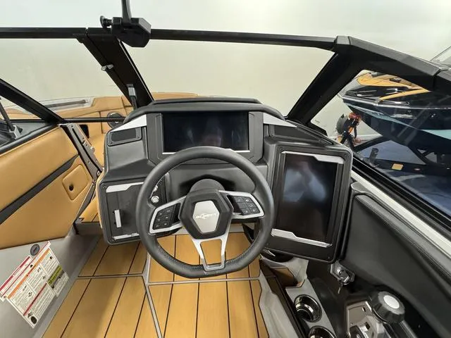 Slide: The Image of Supra SV 400 2025 - 15