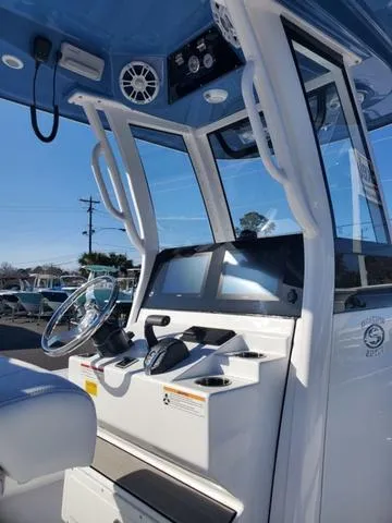 Slide: The Image of Sportsman Masters 267OE Bay Boat 2024 - 3