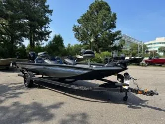 Slide: The Image of Ranger RT198P 2025 - 71