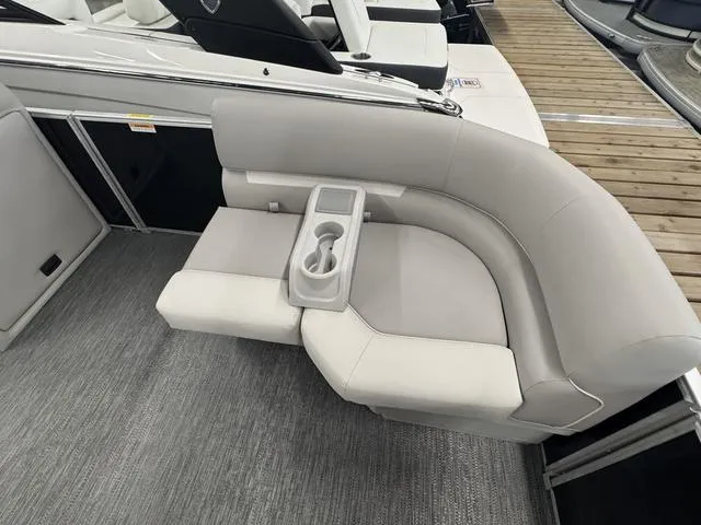 Slide: The Image of Godfrey EX 1680 CX 2024 - 4