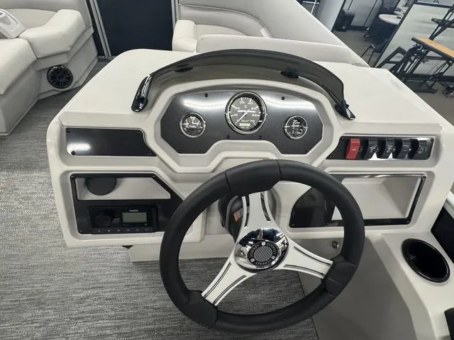 Slide: The Image of Godfrey EX 1680 CX 2024 - 8