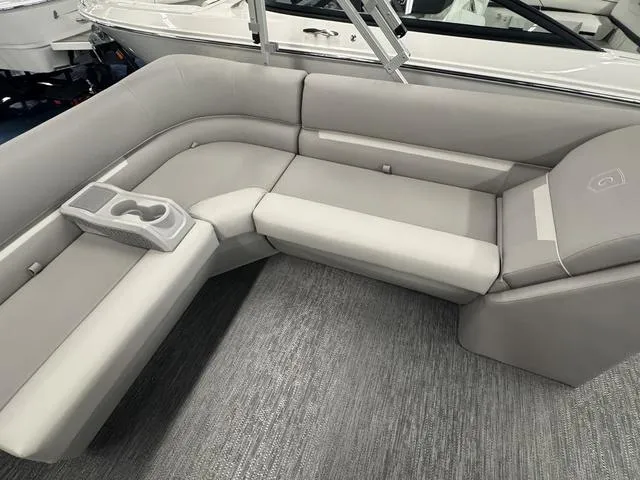 Slide: The Image of Godfrey EX 1680 CX 2024 - 9