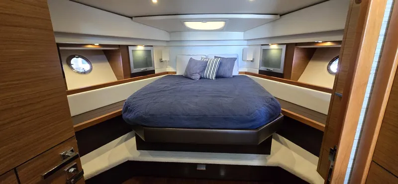 Slide: The Image of Tiara C44 Coupe 2016 - 57