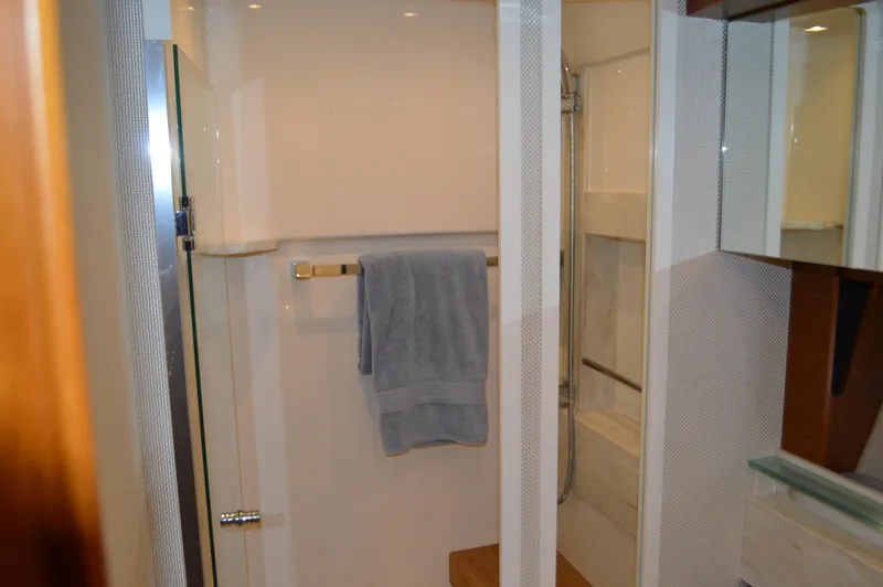 Slide: The Image of Tiara C44 Coupe 2016 - 80